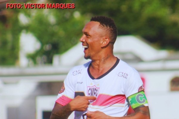 Retorno glorioso de Jhonnattan Benites.