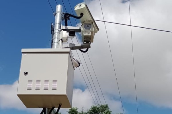 Radar? Equipamento é instalado na RJ-204 em São Joaquim.