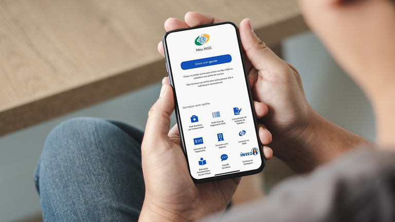 Como faço para saber se tive valores descontados e como peço a devolução?
